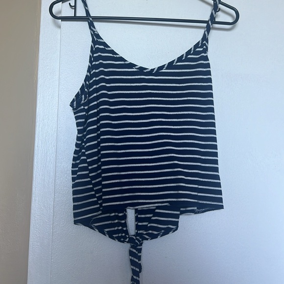 Blue and white tank top - Picture 3 of 5